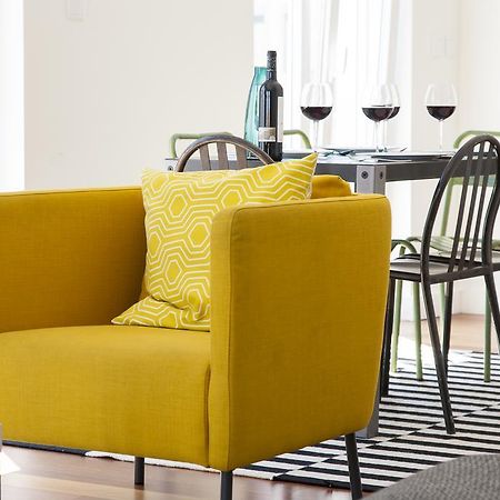 Joivy Joyful 2Br Apt With Terrace Nearby Sao Bento Palace Лиссабон Экстерьер фото