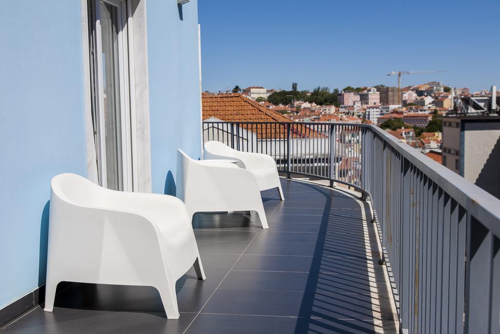 Joivy Joyful 2Br Apt With Terrace Nearby Sao Bento Palace Лиссабон Экстерьер фото