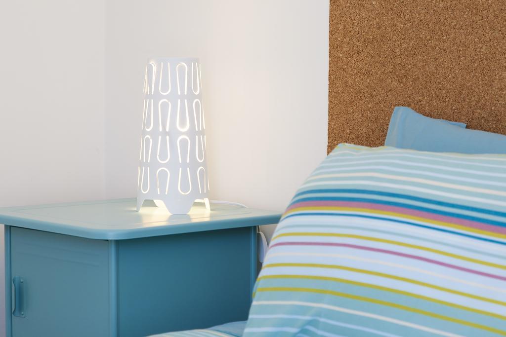 Joivy Joyful 2Br Apt With Terrace Nearby Sao Bento Palace Лиссабон Экстерьер фото