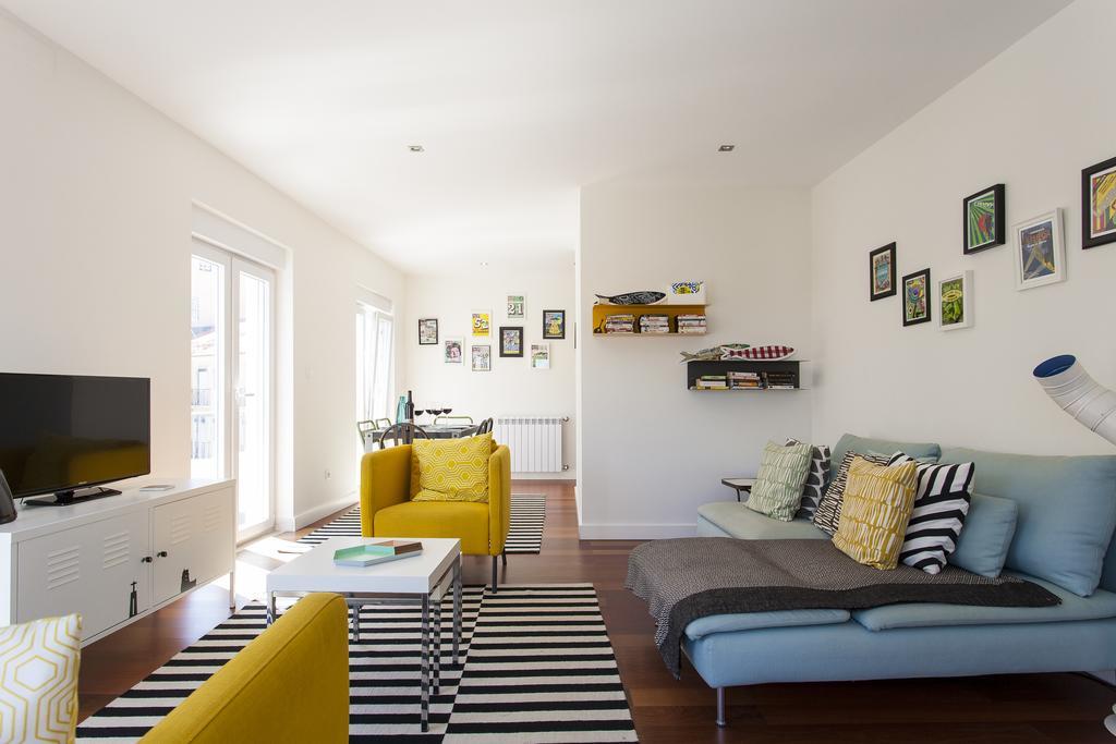 Joivy Joyful 2Br Apt With Terrace Nearby Sao Bento Palace Лиссабон Экстерьер фото