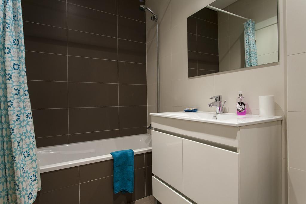 Joivy Joyful 2Br Apt With Terrace Nearby Sao Bento Palace Лиссабон Экстерьер фото